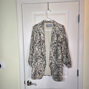 Tart Collections Monochrome Patterned Blazer